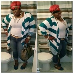 Meet your Posher, Demitria